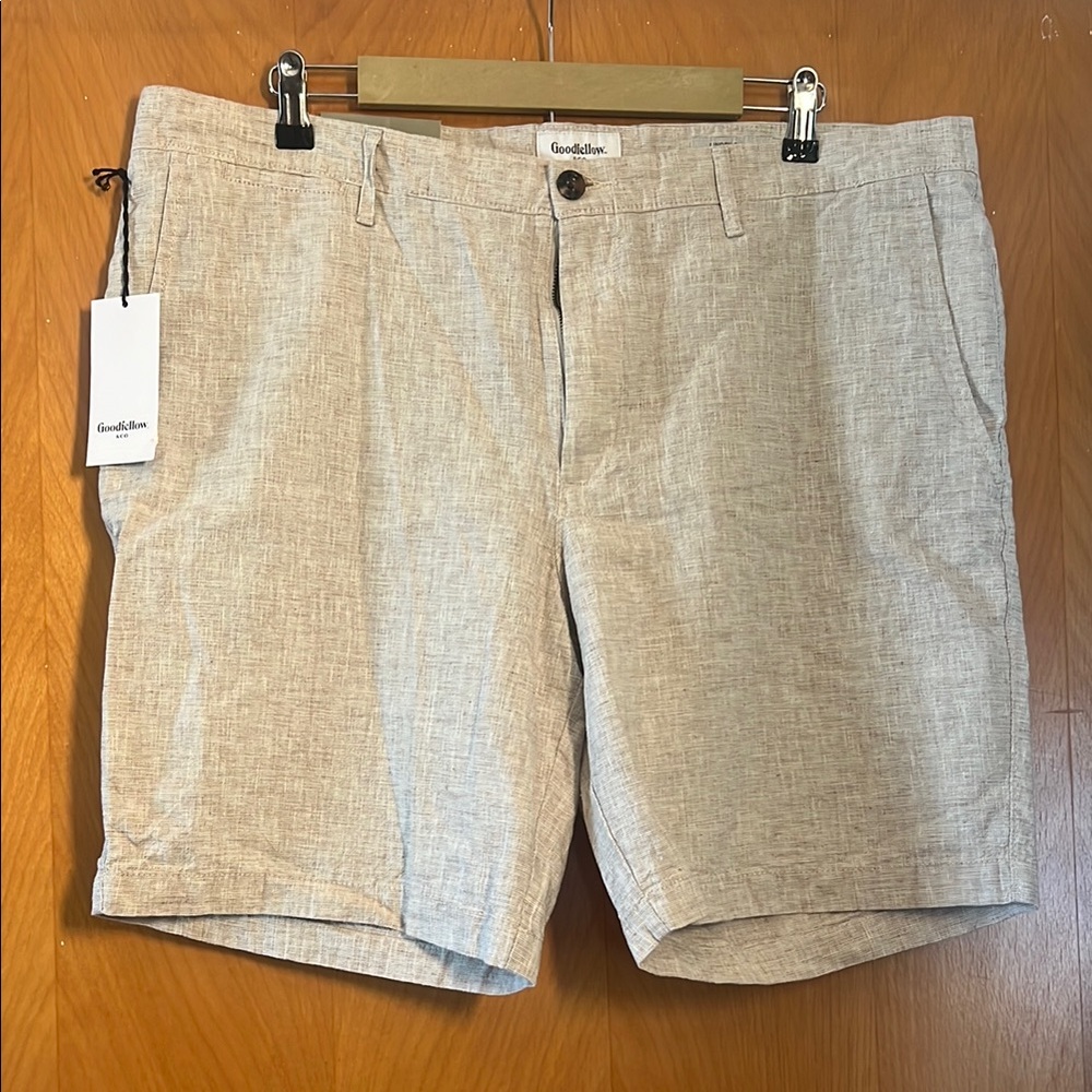 Goodfellow & Co Tan Flat Front Shorts